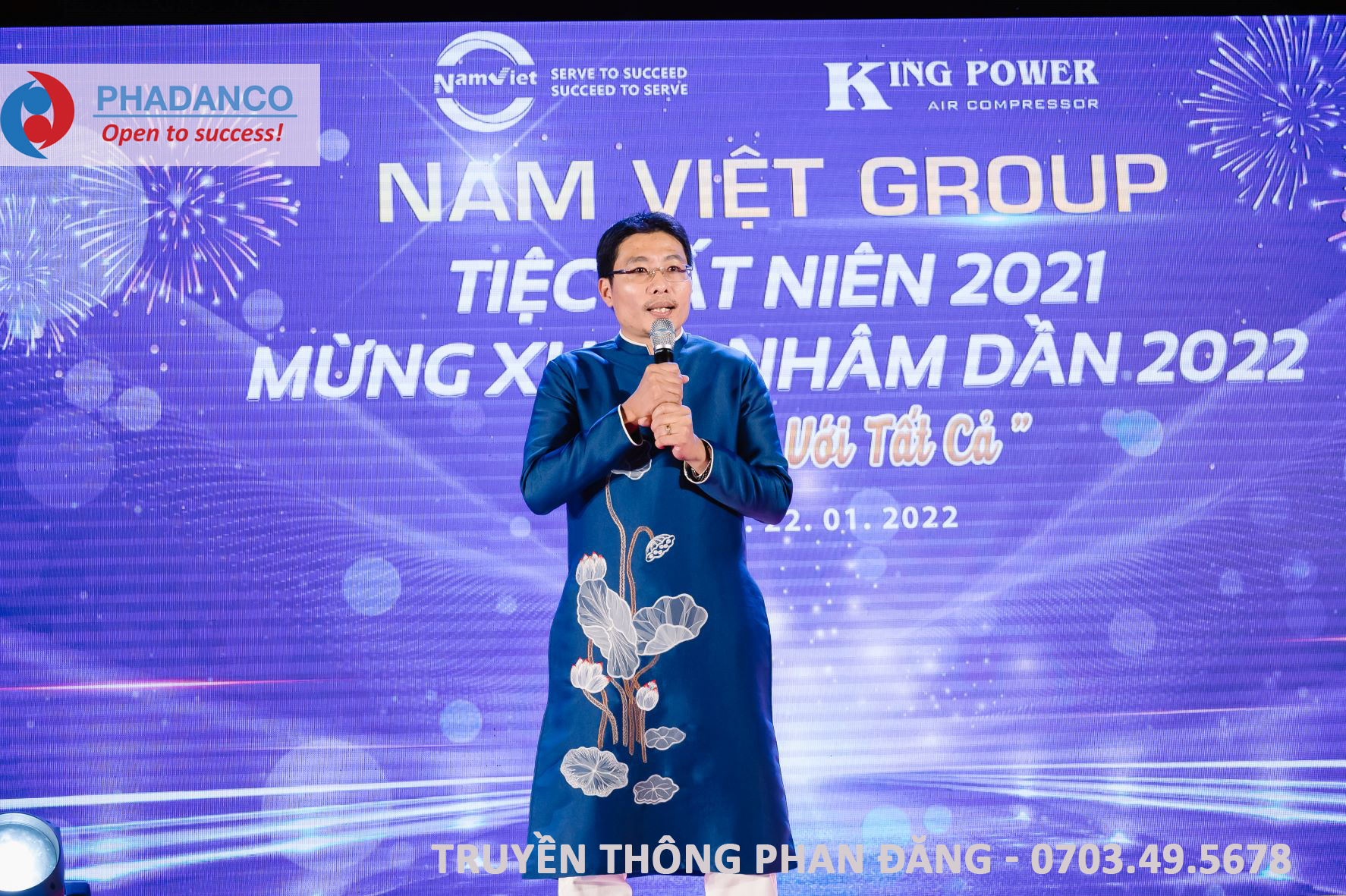 Gala tiệc tất niên cho Nam Việt Group