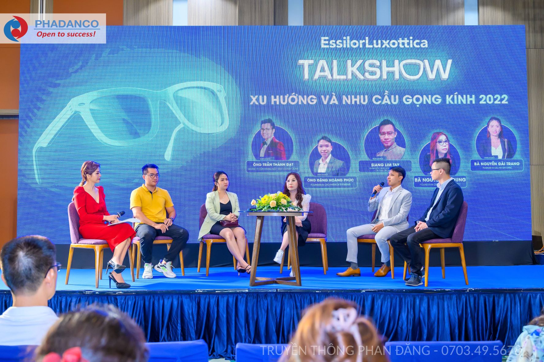Talked show mắt kính Lễ ra mắt thương hiệu Luxottica tại Việt Nam
